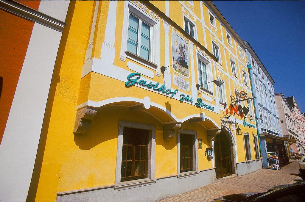 Hotel Gasthof Sonne Ашах-ан-дер-Донау Экстерьер фото